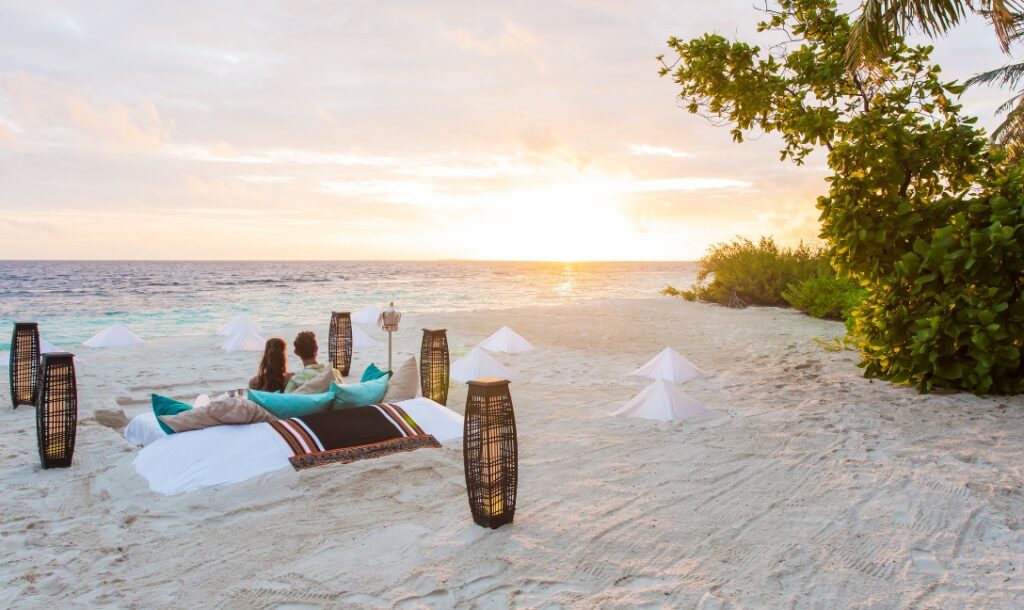 Experience Dusit Thani Maldives 